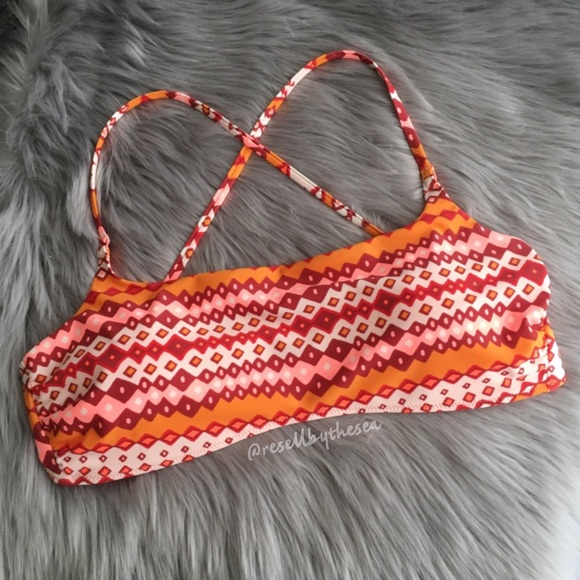 aerie Other - • NEW • Aerie Scoop Bikini Top